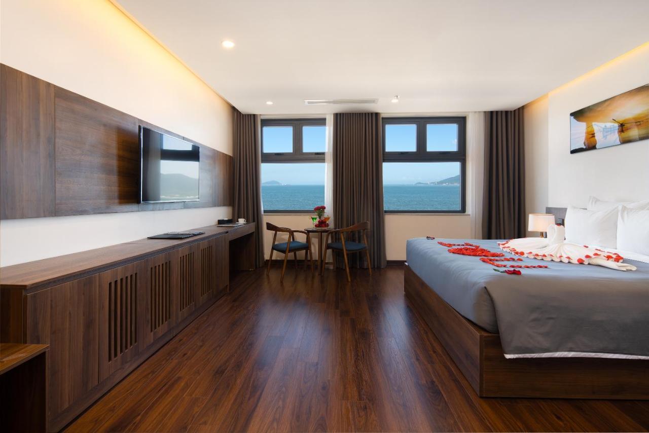 Avenis Hotel Da Nang Dış mekan fotoğraf